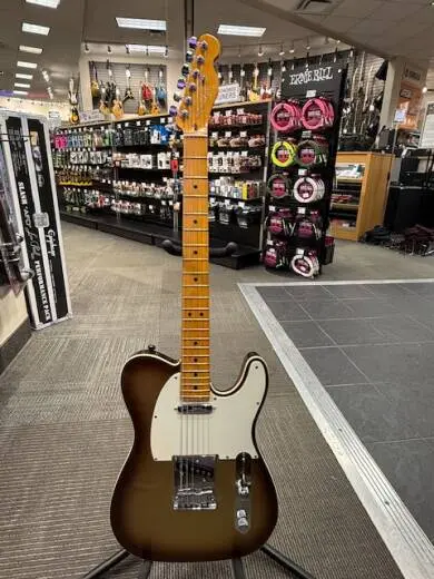 Fender - 011-8032-732